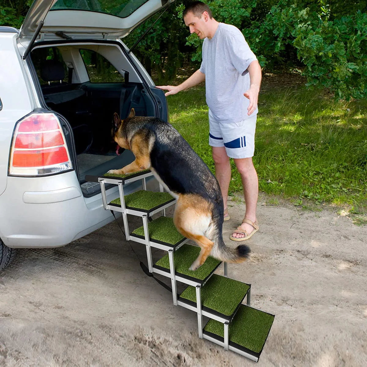 Foldable Aluminum Alloy 6 Steps Dog Stairs with Artificial Turf Non-Slip Surface for Large Dogs, Supports up to 150Lbs