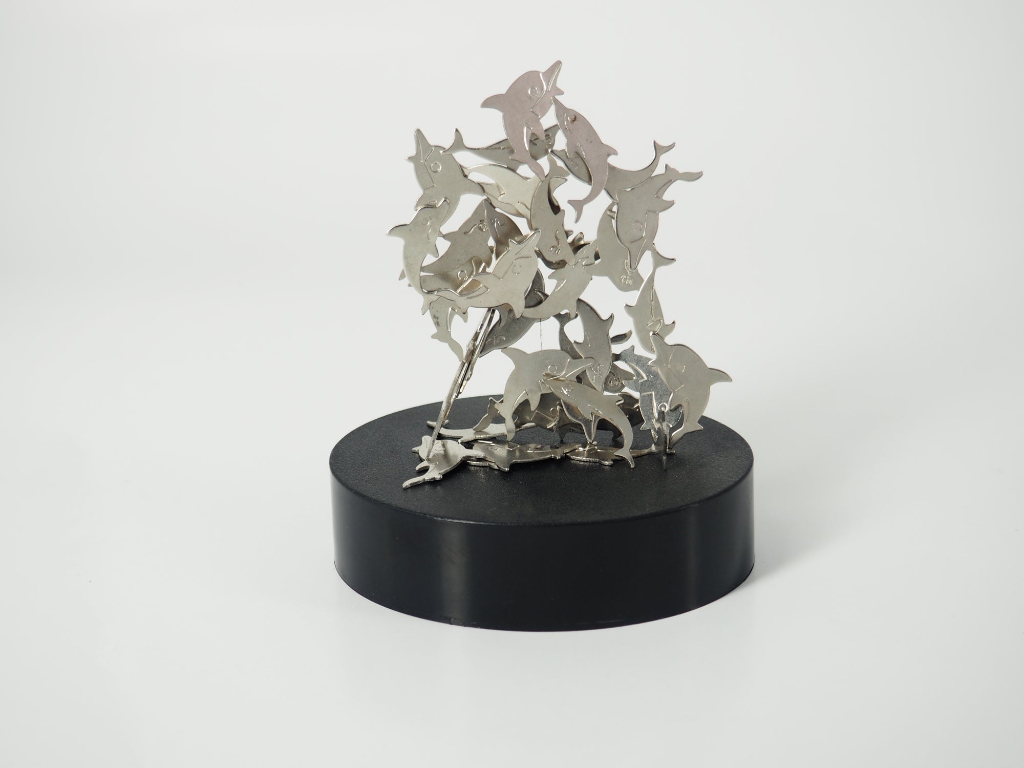 Magnetic Desktop Sculpture (Dolphins)